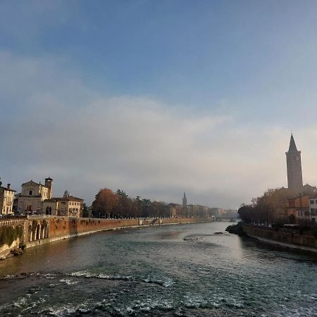Dreaming Adige River Appartement Verona Buitenkant foto