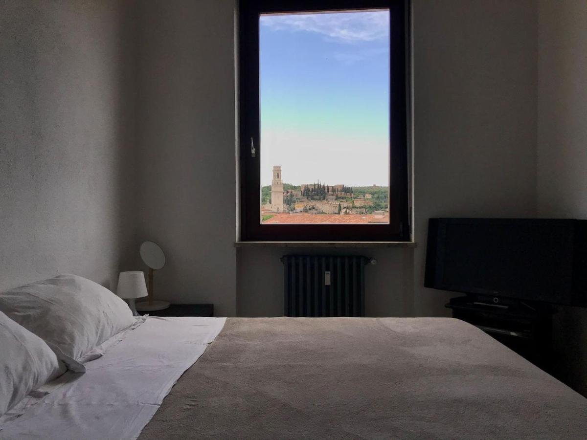 Dreaming Adige River Appartement Verona Buitenkant foto