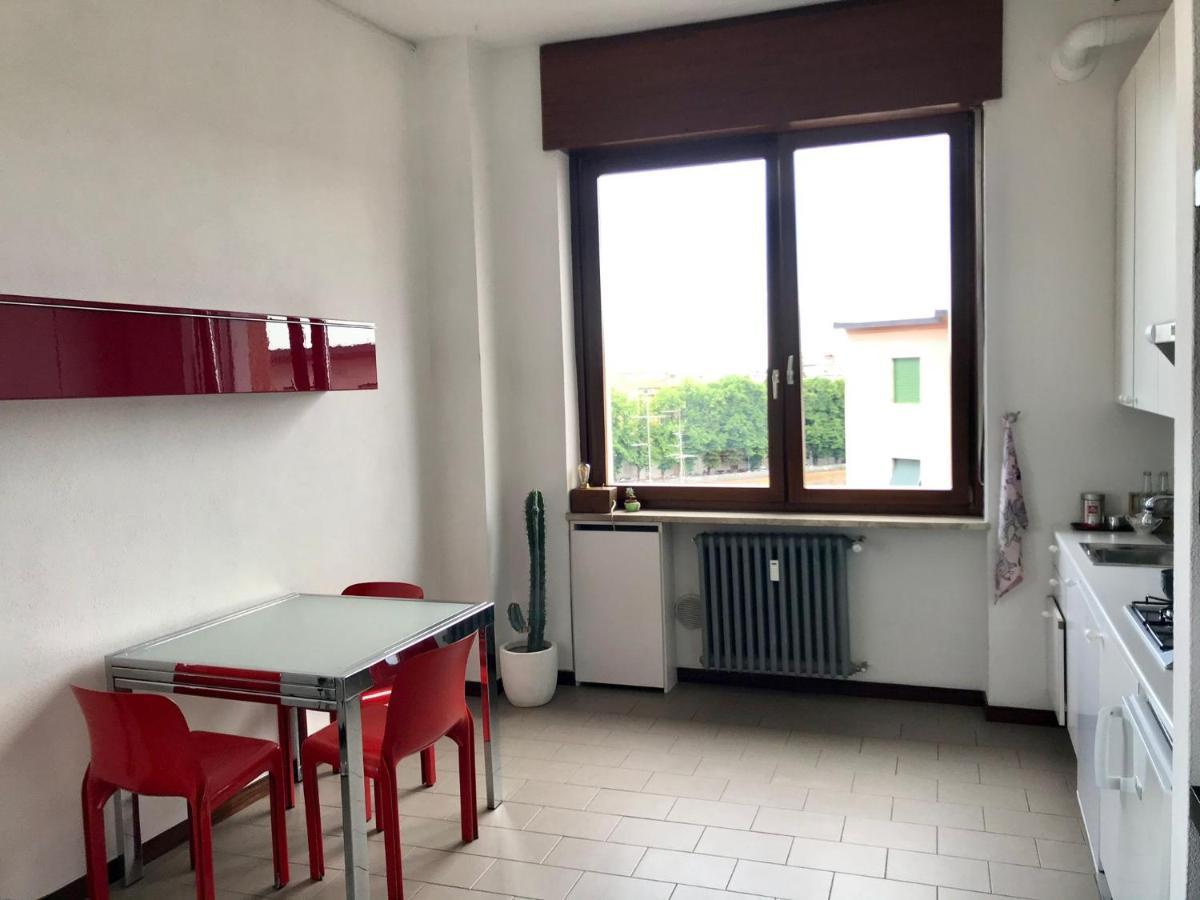 Dreaming Adige River Appartement Verona Buitenkant foto